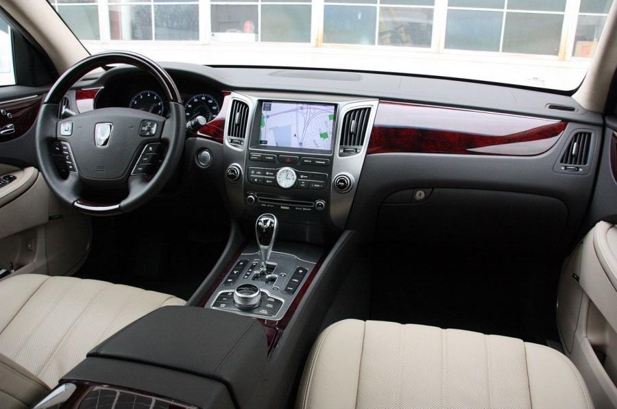  Hyundai Equus Ultimate 2011 года  (фото 44 из 119)
